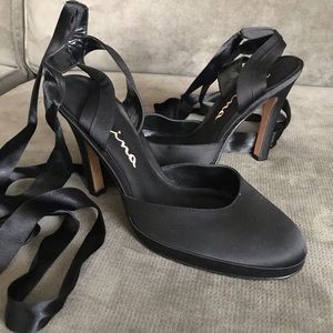 Nina satin lace up heels size 9 1/2